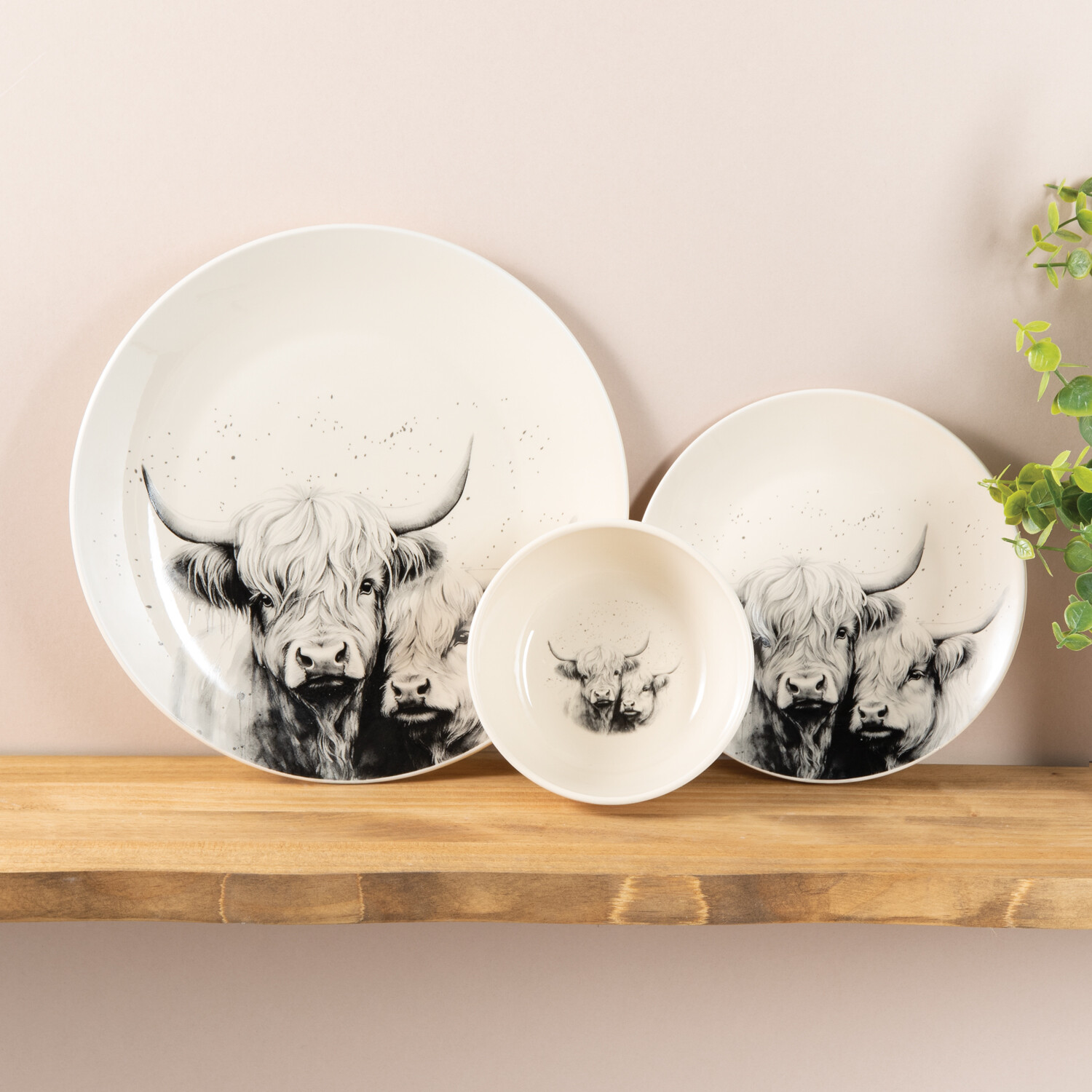 12 Piece Highland Cow Dinner Set Cream Image 3