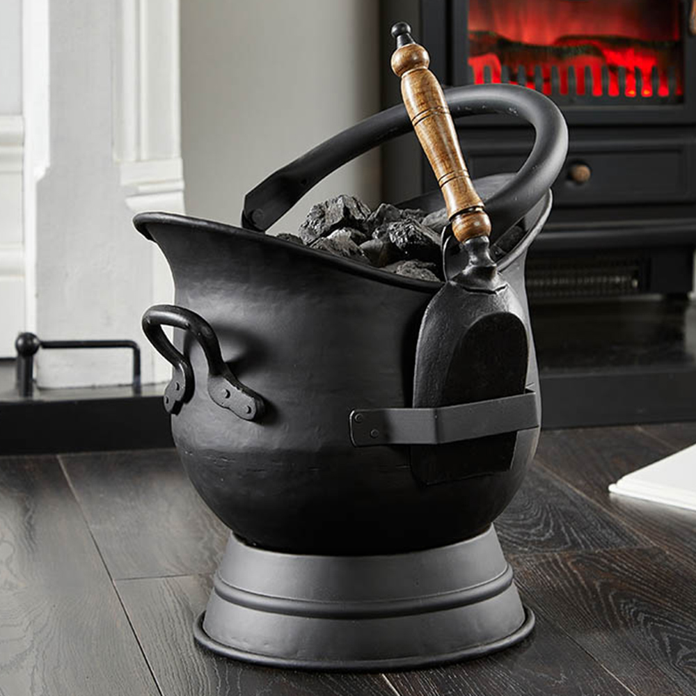 Inglenook Fireside Coal Bucket with Shovel Image 2