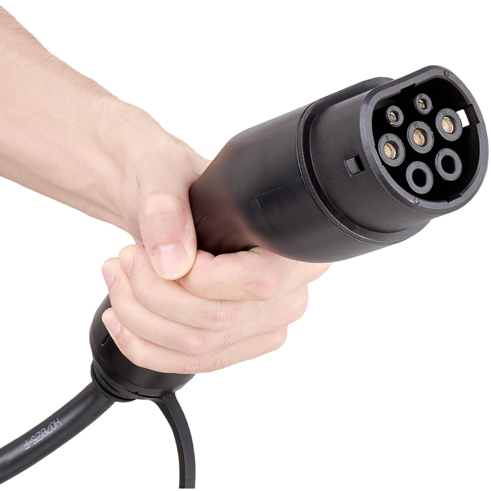Living and Home Black Type 2 to 3 Pin Plug EV Charger Cable 8m with LED Indicator Image 2