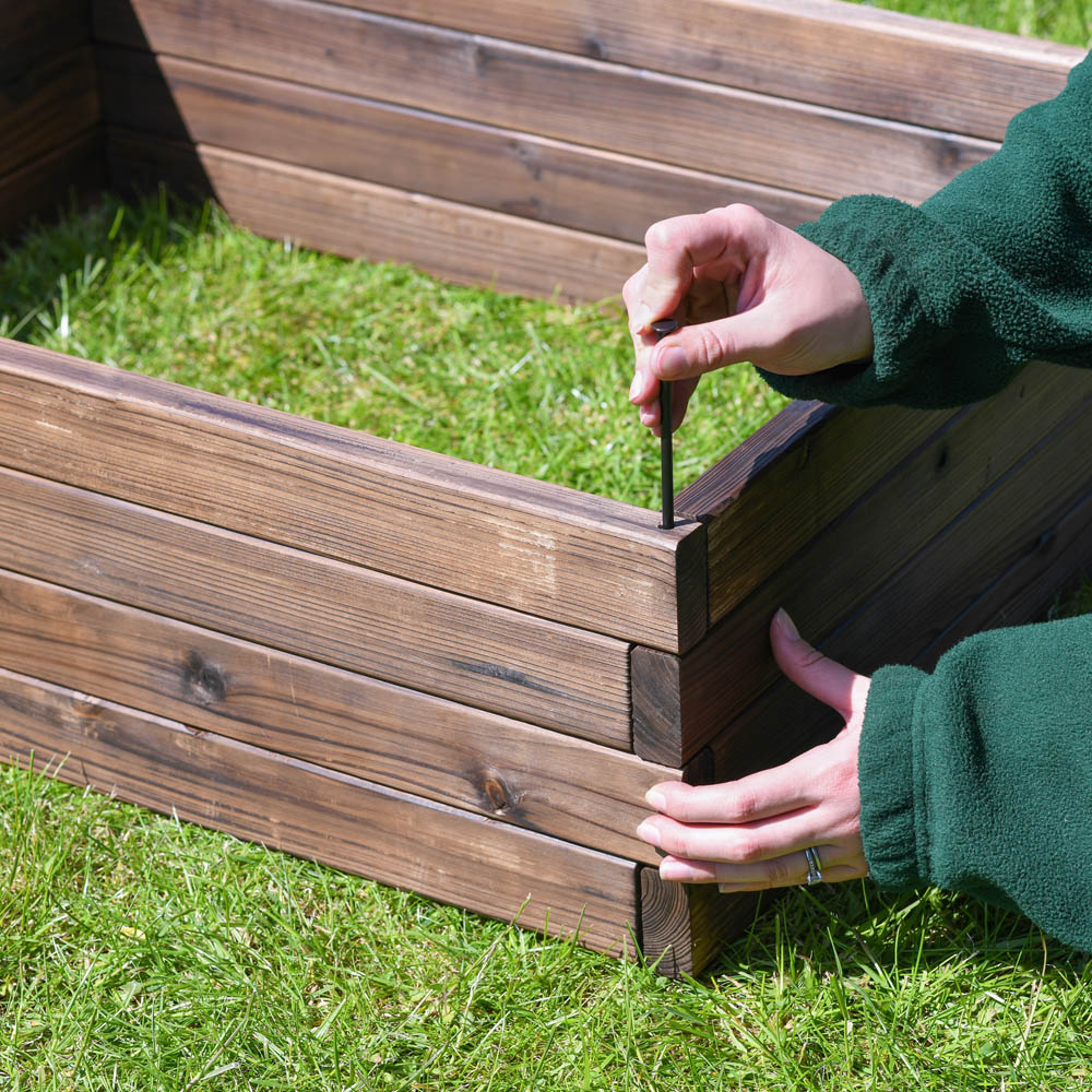 Garden Gear Wooden Raised Garden Bed 110 x 90cm Image 3