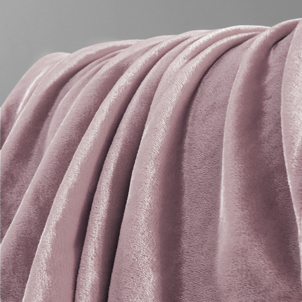 Velosso Mauve Flannel Faux Mink Throw 150 x 200cm Image 3
