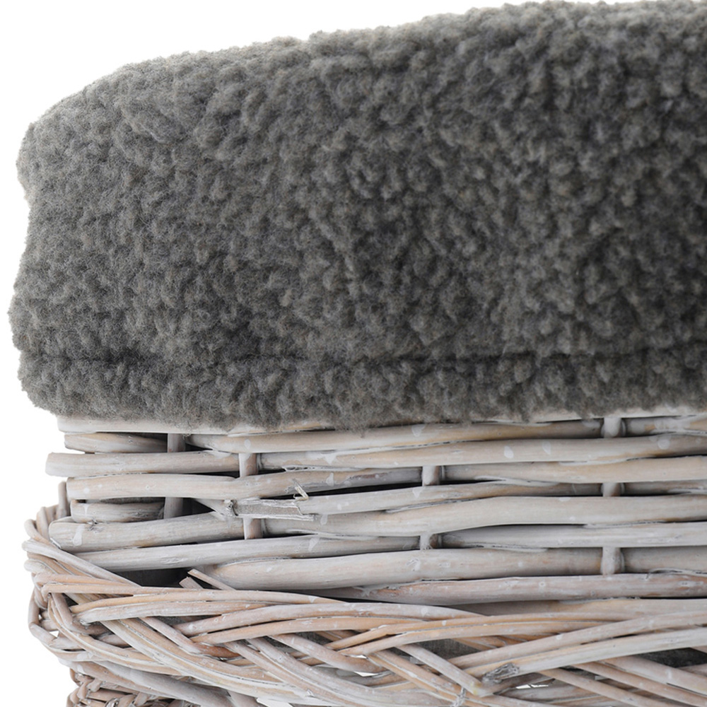 H&O Direct Raised Pet Bed with Woven Rattan Frame Image 4