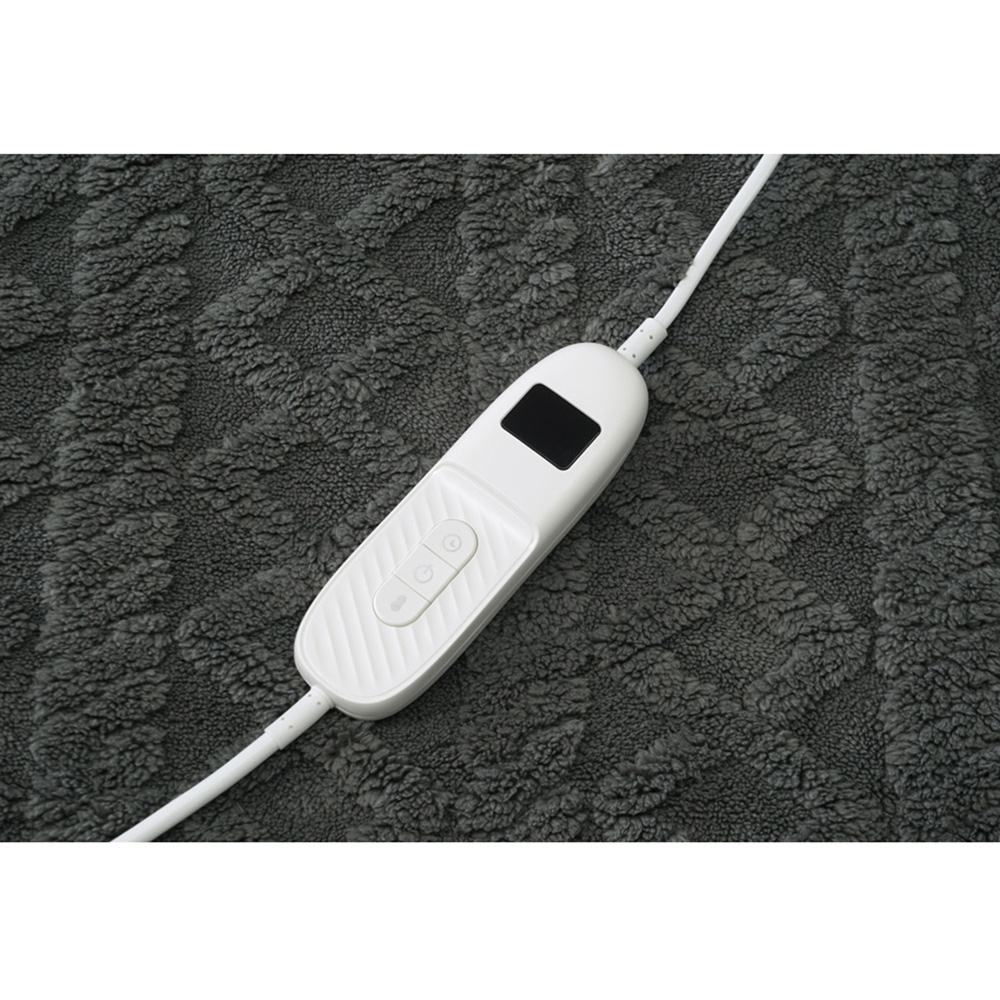 Cable Knit Electric Heated Throw Grey Image 2