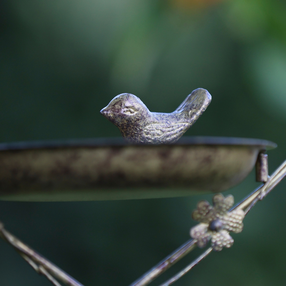 Dibor Gold Iron Heart Shaped Ornate Leaves and Floral Hanging Bird Feeder Dish with Chain Image 5