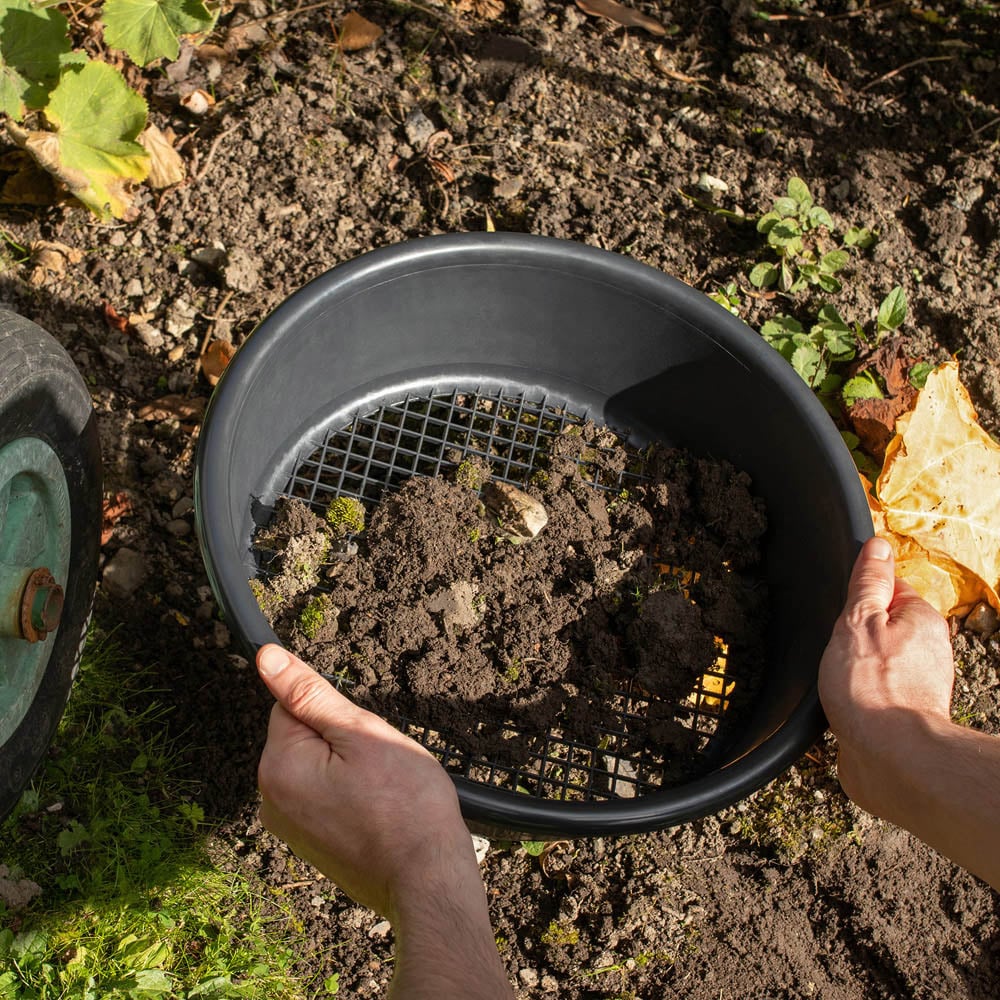 Hardys Garden Mesh Sieve Image 2