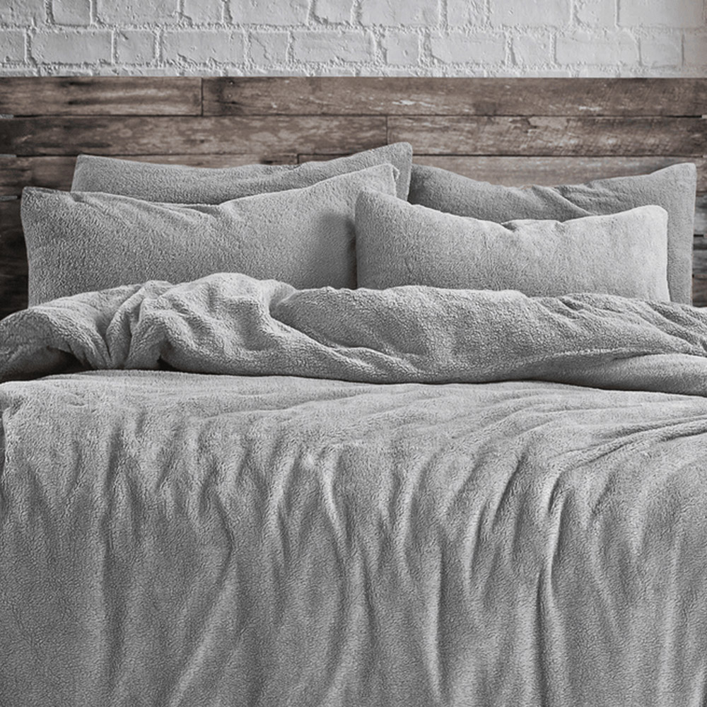 Velosso Super King Size Ash Grey Teddy Fleece Duvet Set Image 3