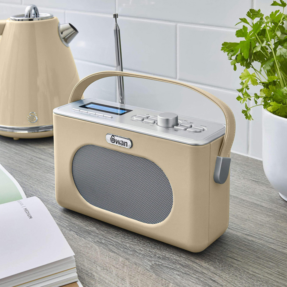 Swan Retro Beige DAB Bluetooth Radio Image 7