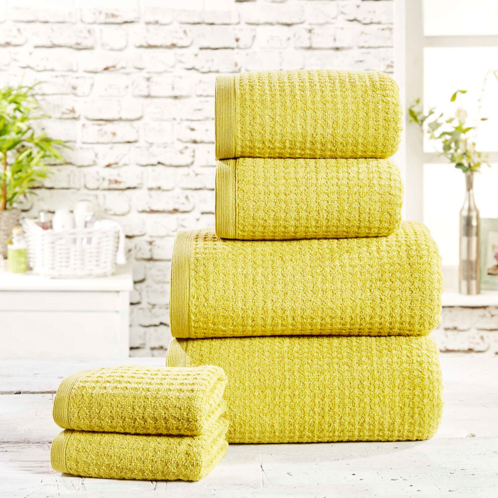 Rapport Home Waffle Green Textured Face Cloth Image 2