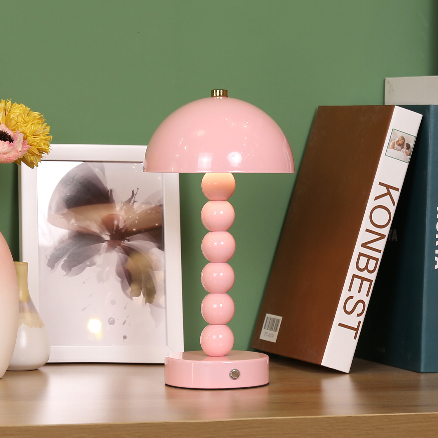 Laura Touch Lamp Image 7