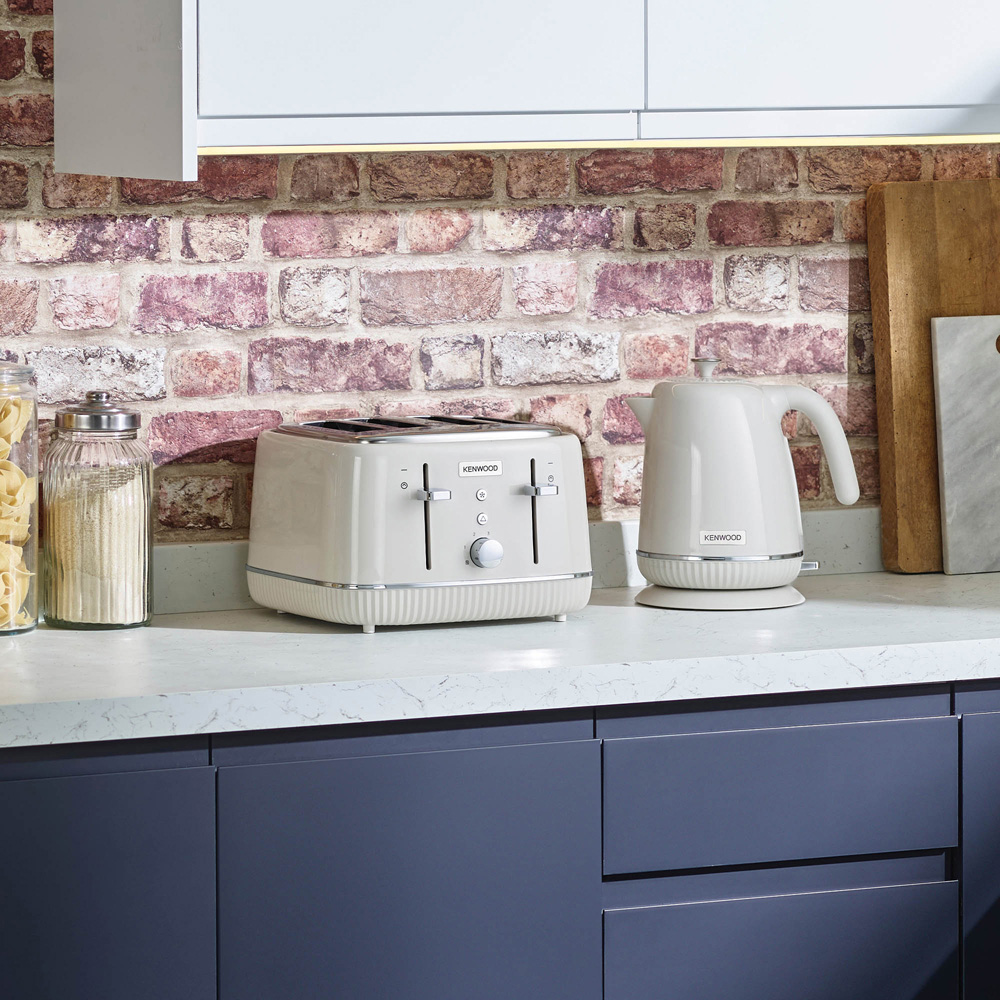 Kenwood KW4301 Clotted Cream Elegancy 1.7L Kettle Image 6