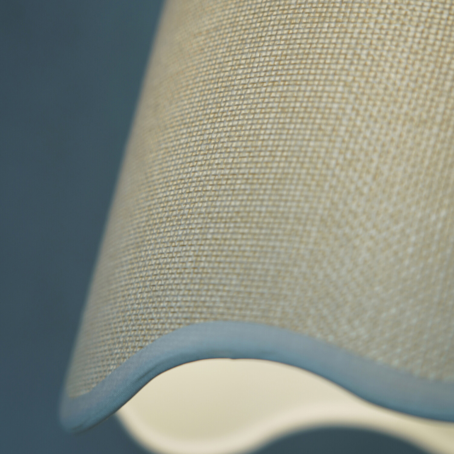 Scallop Shade Natural 25.5cm Image 2