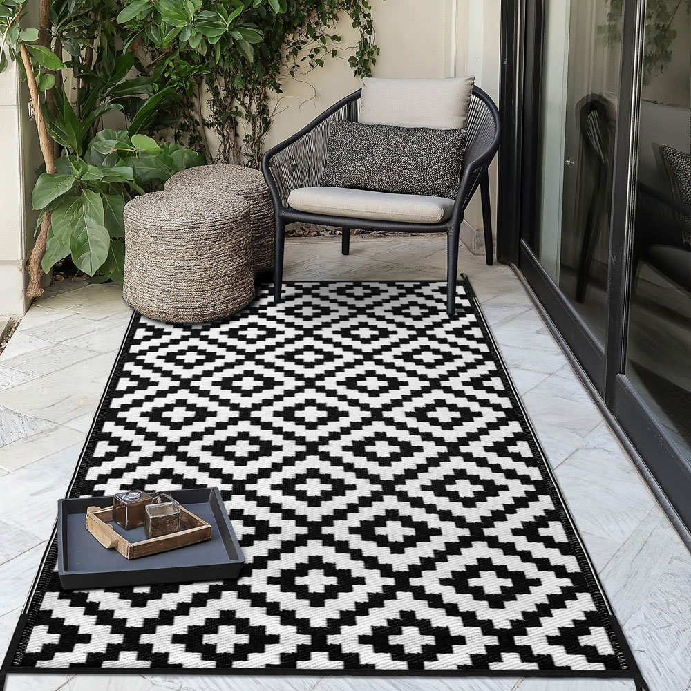 Green Decore Bliss Camping and Picnic Black and White Rug 270 x 360cm 2 Pack Image 7