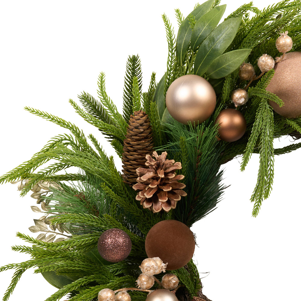 Natural Charm Luxe Wreath Image 3