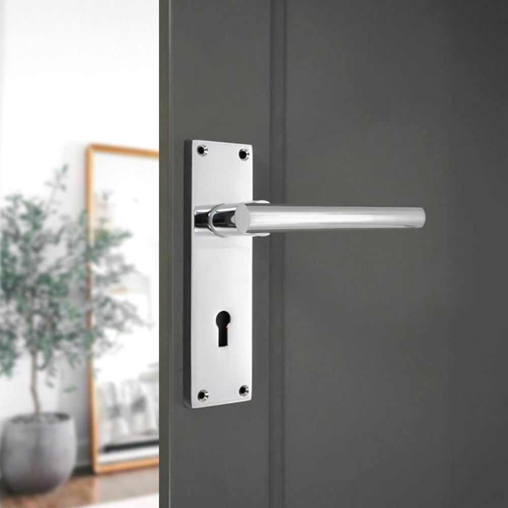 Spira Brass Jura Polished Chrome Lever on Backplate Door Handle with Lock 2 Pack Image 2