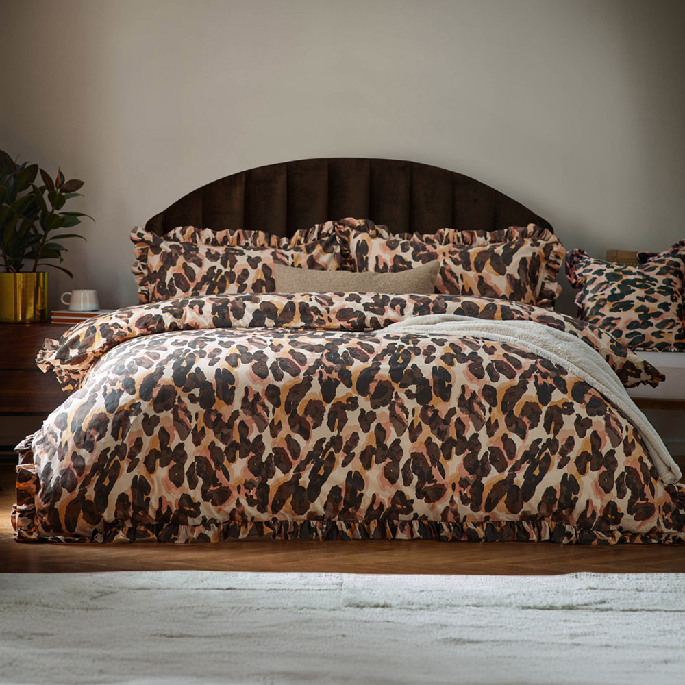 furn. Single Multicolour Leopard Printed Frill Trim Duvet Set Image 1