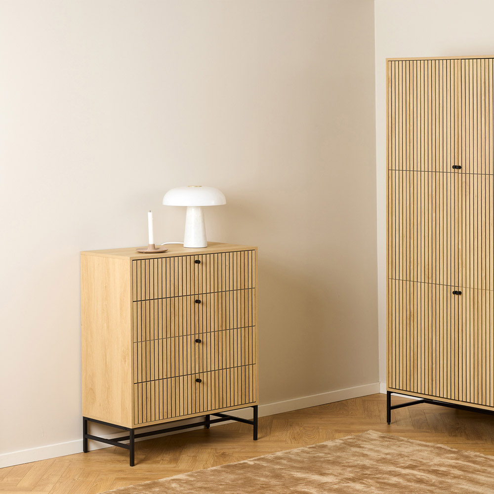Florence Albany 4 Drawer Oak Chest of Drawers Image 9