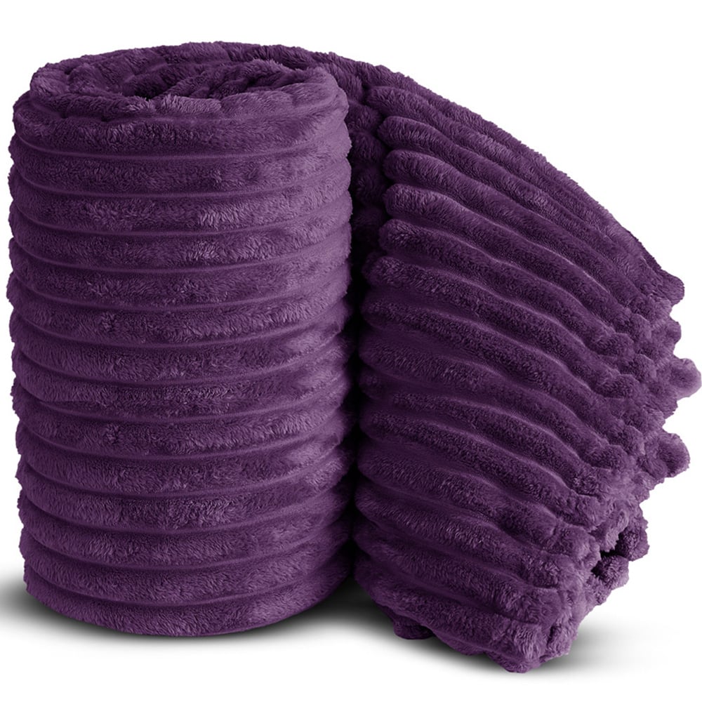Velosso Bellissima Aubergine Plush Throw 305 x 305cm Image 3