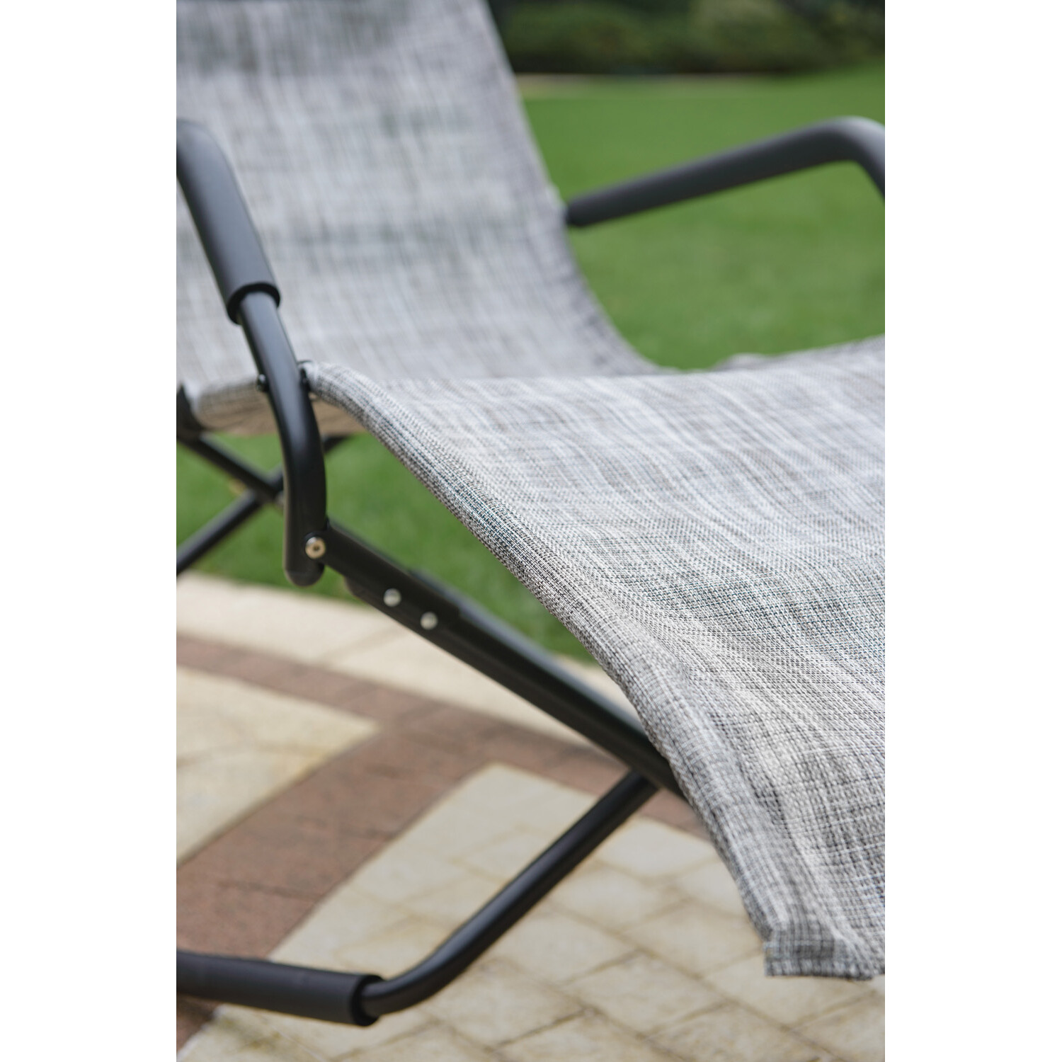 Outdoor Essentials Florida Folding Rocking Chair Image 4