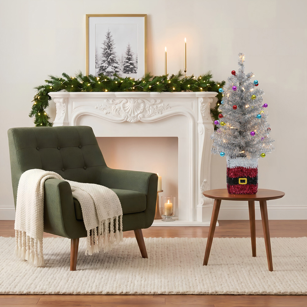Tinsel Santa Base Tree Image 6