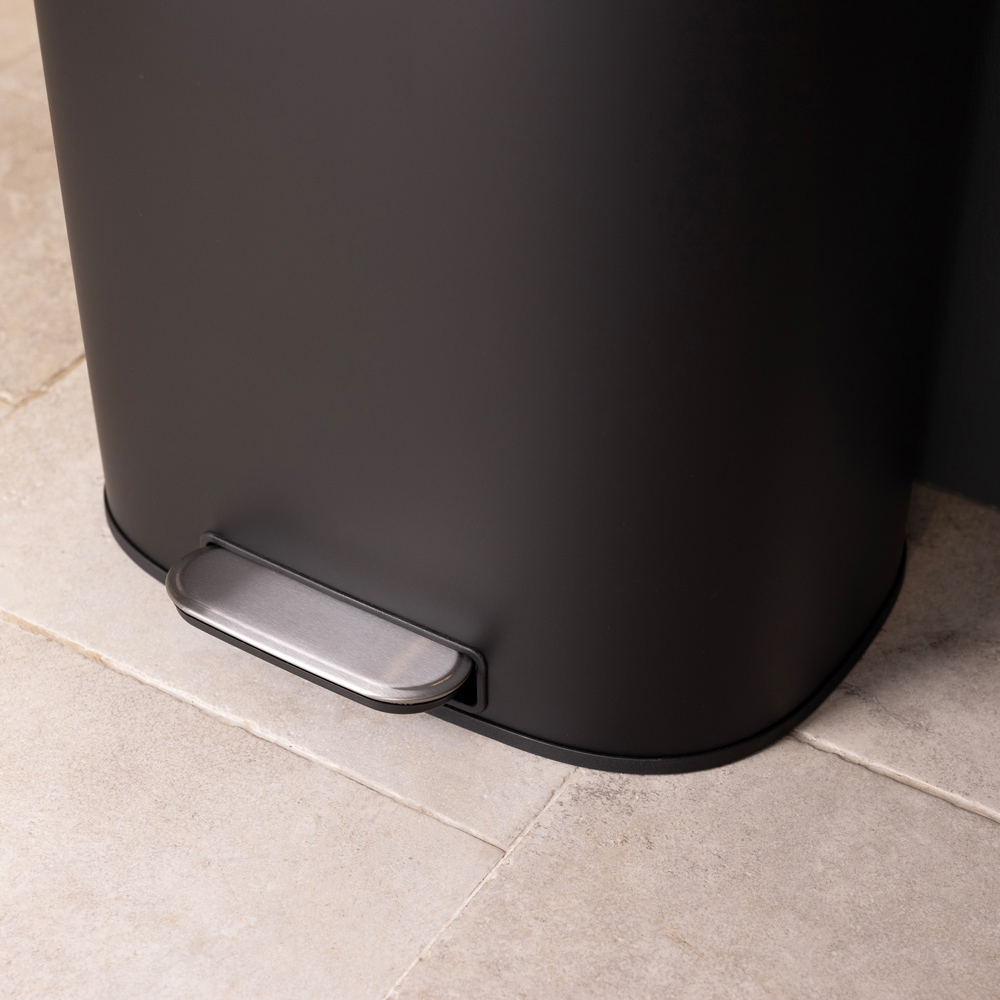 Charles Bentley Matt Black Kitchen Pedal Bin 50L Image 7
