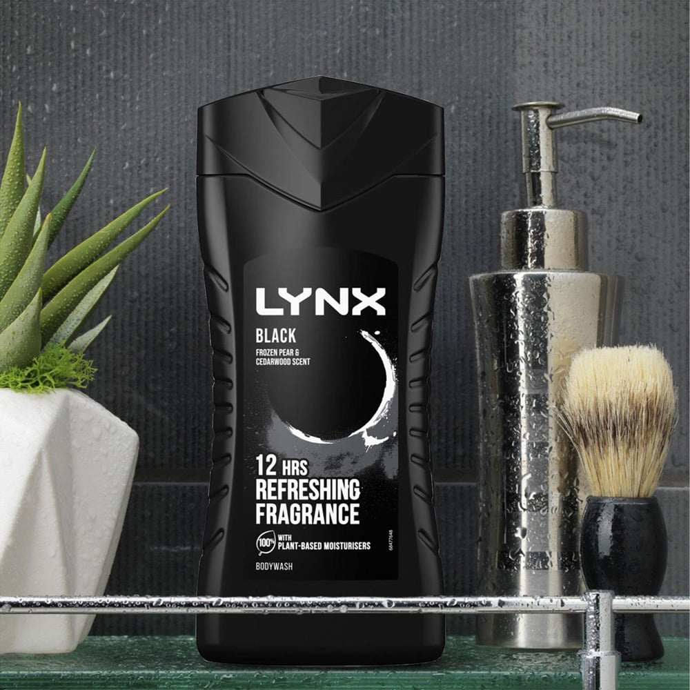 Lynx Black Frozen Pear and Cedarwood Shower Gel 225ml 6 Pack Image 2