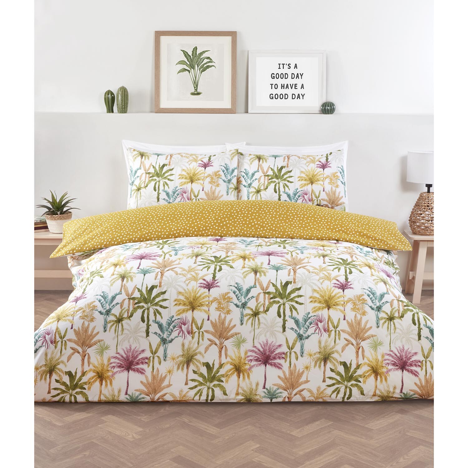 Palmera Palm Duvet Cover and Pillowcase Set - Ochre / King Image 1