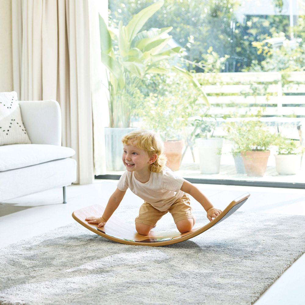 Hape Kids Intelligent Balance Board Game Image 4
