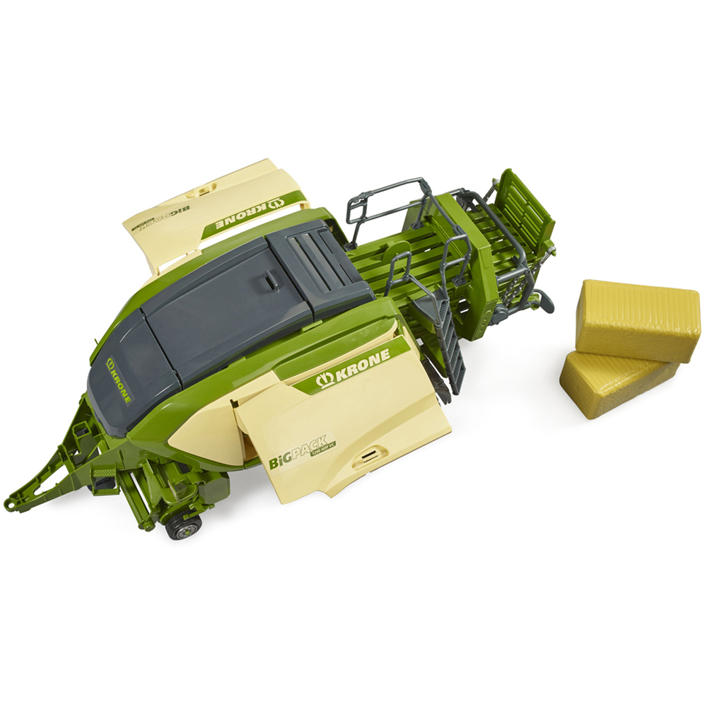 Bruder Kids Krone BiG Pack 1290 HDP VC Playset Model with 2 Square Hay Bales Image 8