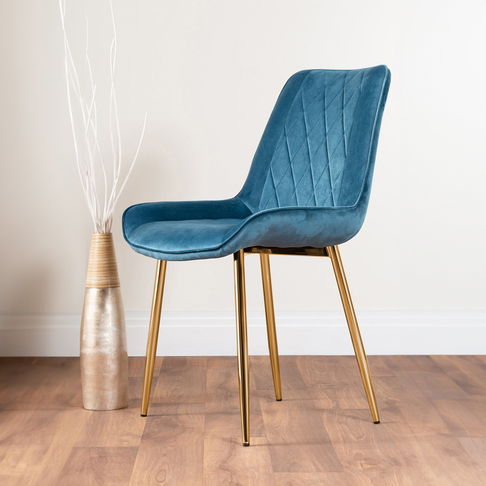 Furniturebox Arona Cesano 6 Seater Round Dining Set Blue and Gold Image 4