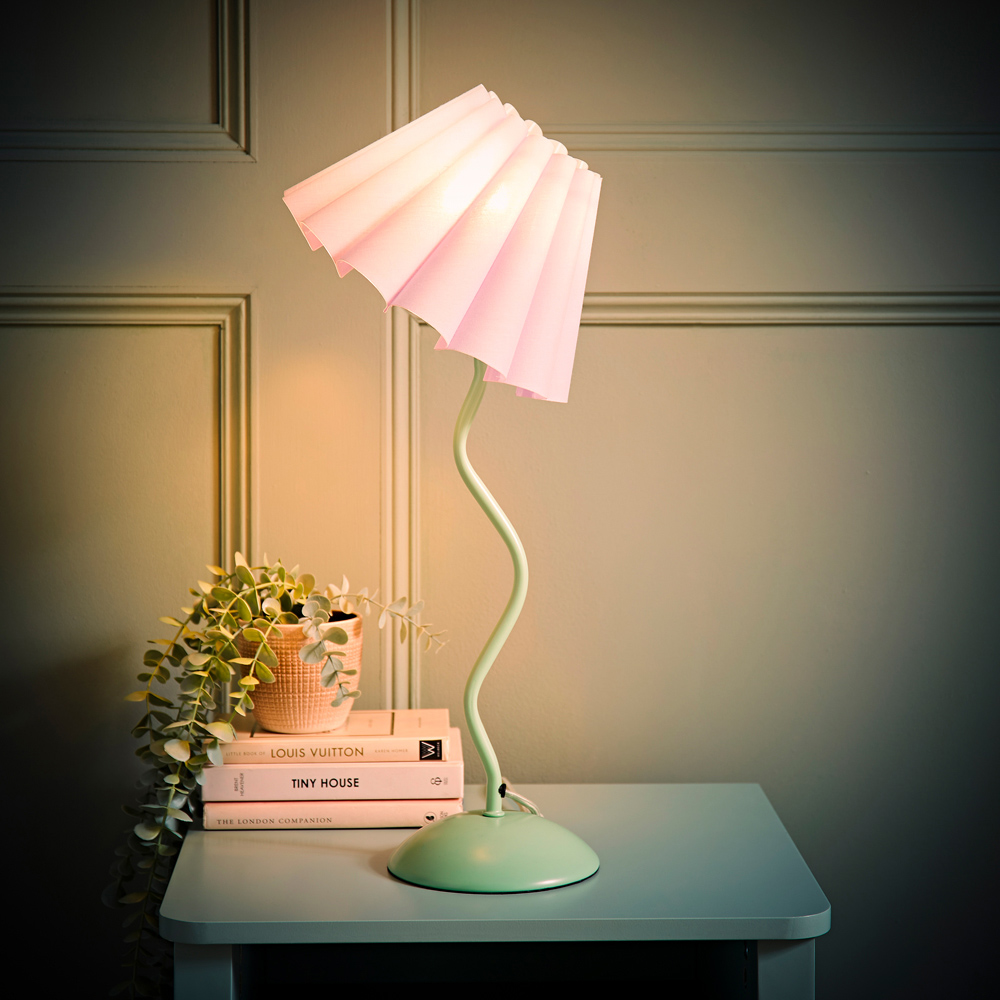 ValueLights Wiggle Lilac and Moss Green Pleated Scallop Shade Table Lamp and LED Bulb Image 7