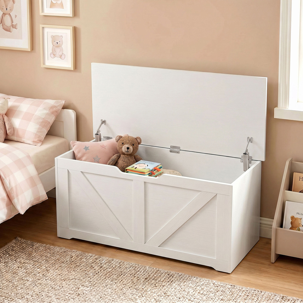 HOMCOM 127L White Storage Trunk with Safety Hinges Image 3
