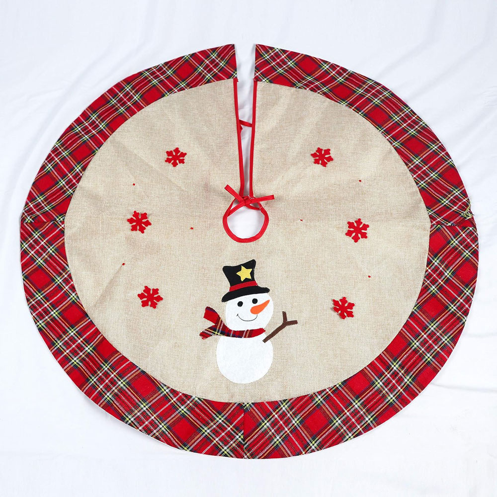 Shatchi Snowflake Christmas Tree Skirt 4 Pack Image 2