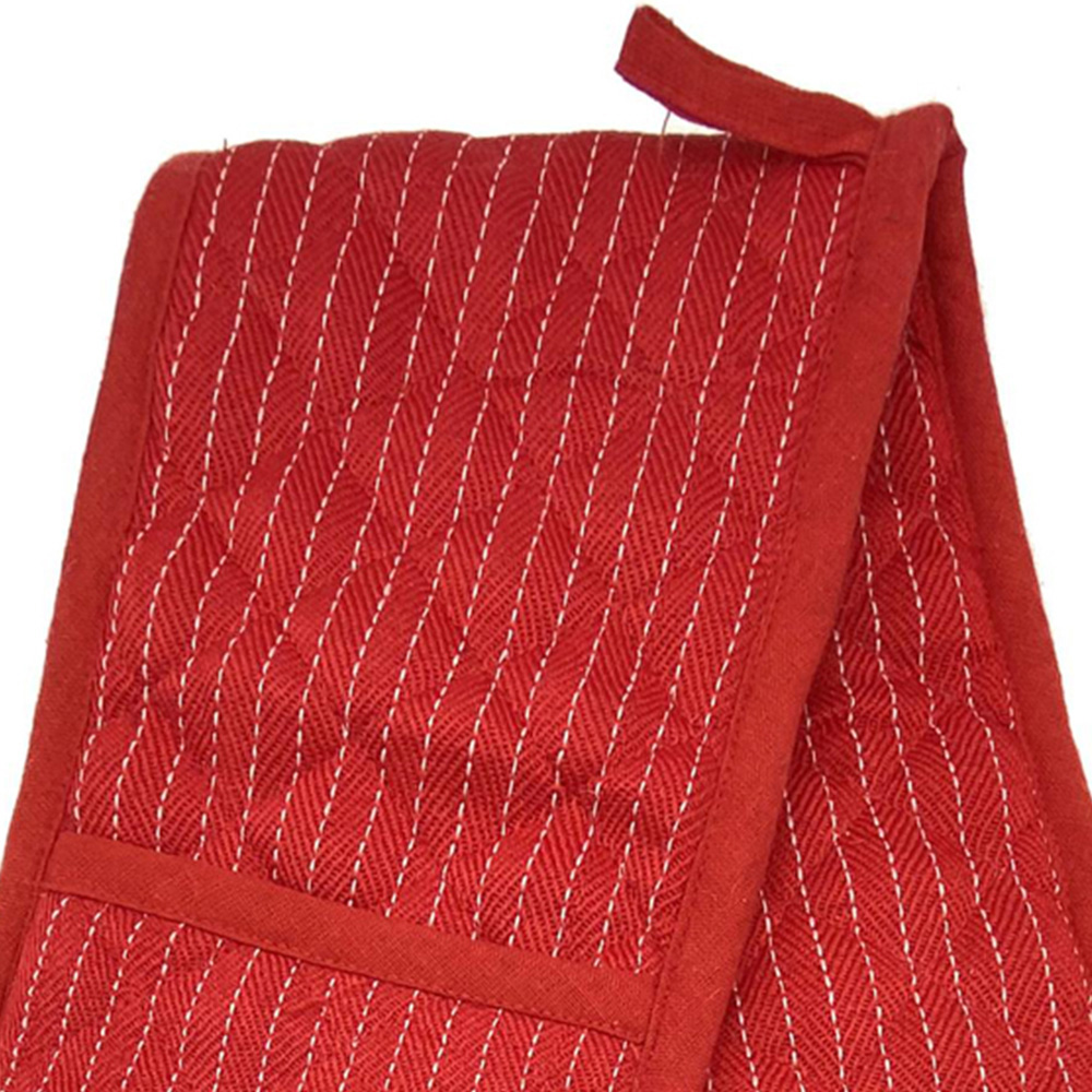 Gr8 Home Red Butcher Stripe Heat Resistant Double Oven Gloves Image 3
