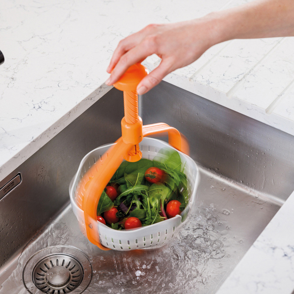 JML 2-in-1 Colander and Salad Spinning Salad Whizz Image 3