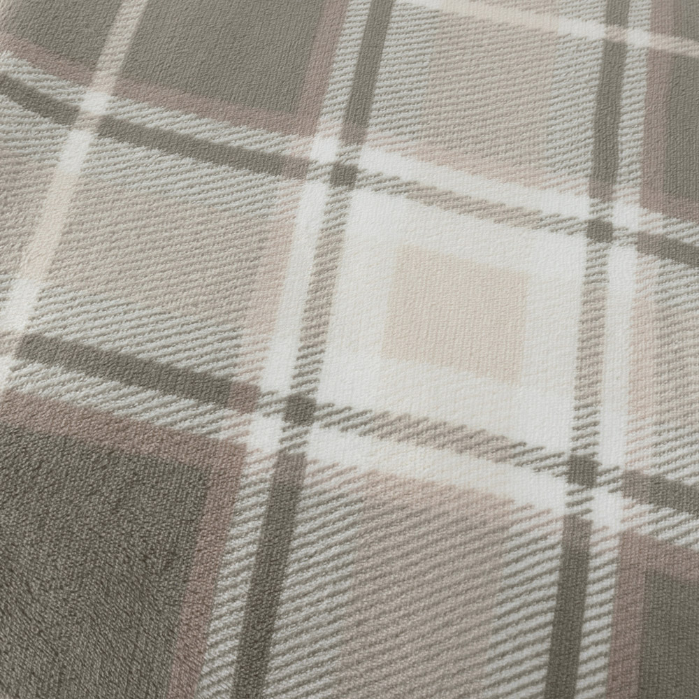 Wylder Nature Braemar Green and Natural Sherpa Tartan Fleece Reversible Throw 140 x 180cm Image 4
