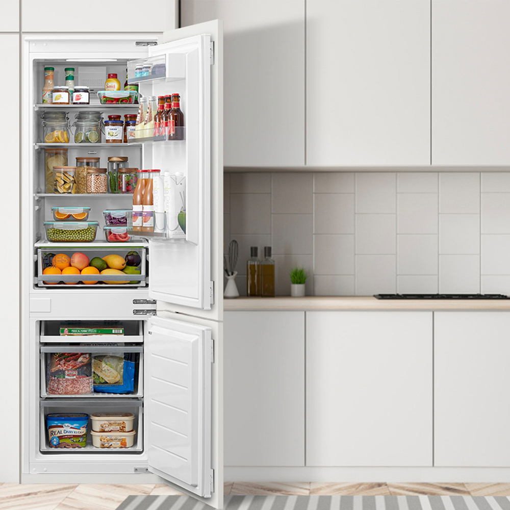 Midea MDRE353FGE01D White Total No Frost 248L Fridge Freezer Image 2