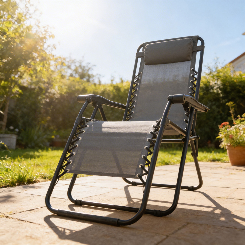 Harbour Housewares Grey Zero Gravity Garden Chair 2 Pack Image 3