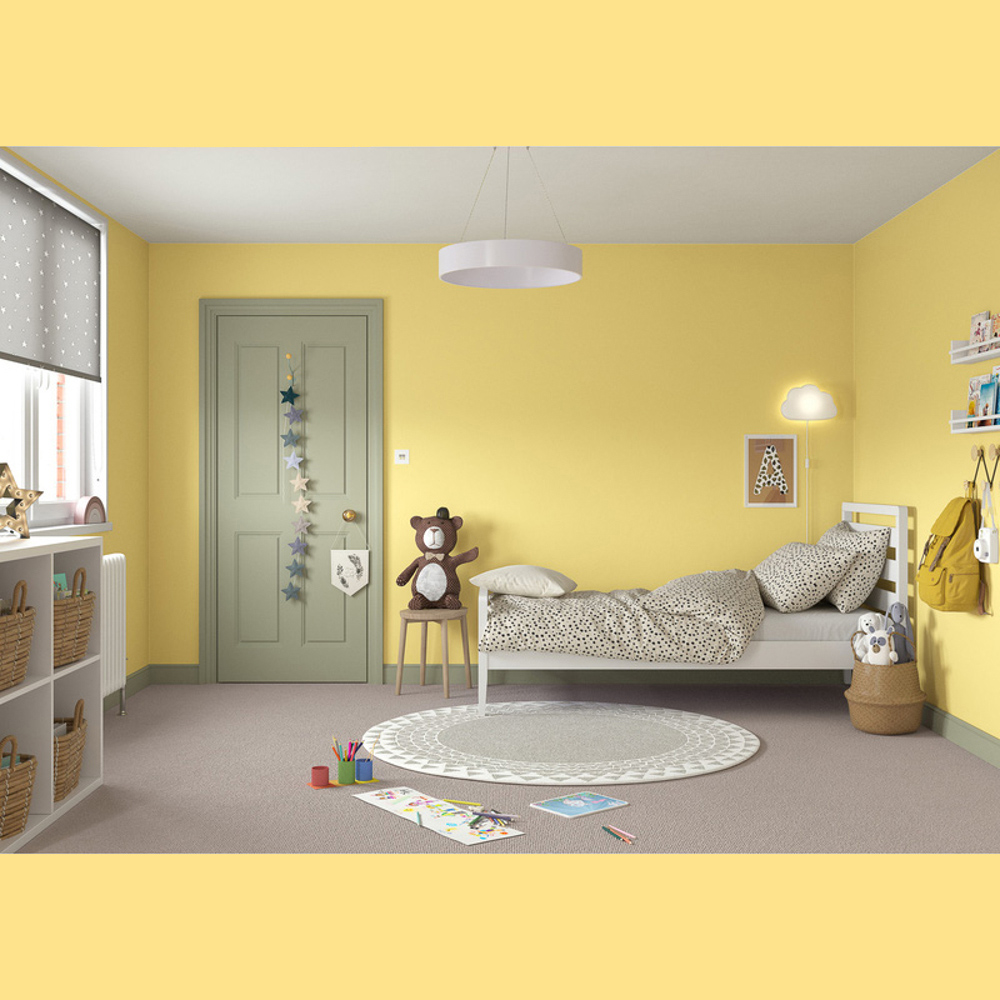 Dulux Trade Lemon Pie Walls and Ceilings Diamond Matt Paint 2.5L Image 4