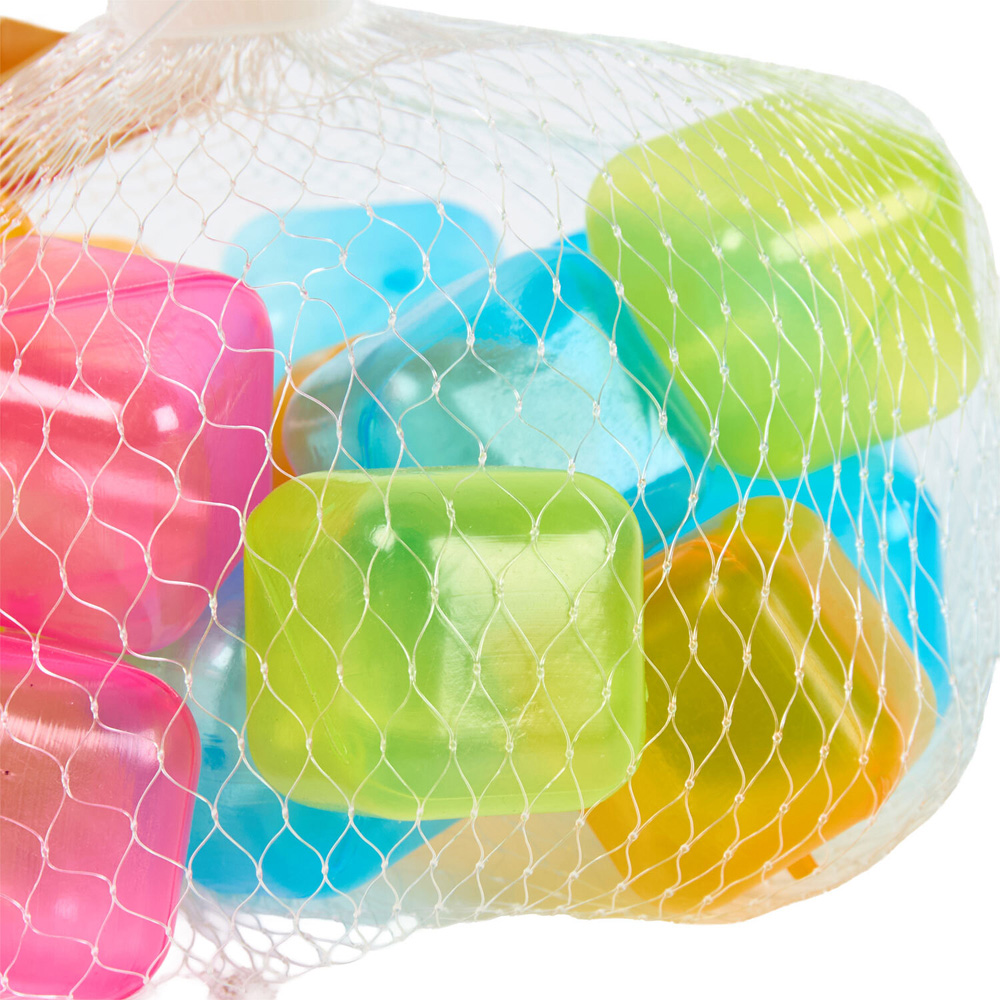 Pack of 18 Summer Living Reusable Ice Cubes Image 3
