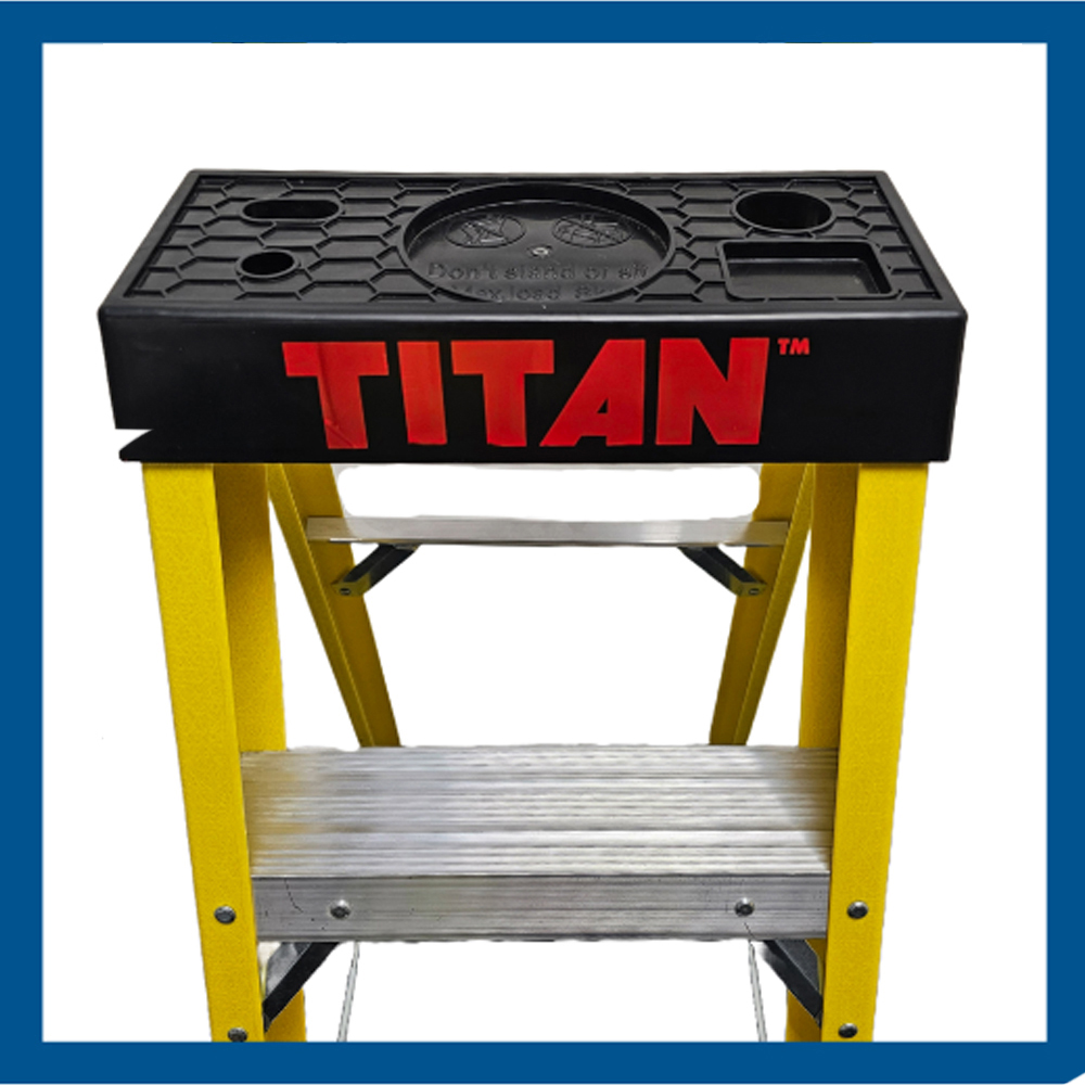 Titan 6 Tread Glassfibre Swing Back Professional Step Ladder Image 3