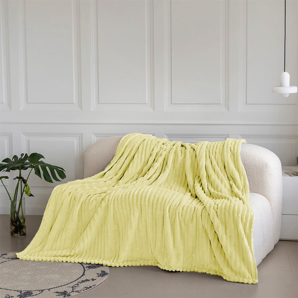 Velosso Bellissima Lemon Plush Throw 100 x 150cm Image 2