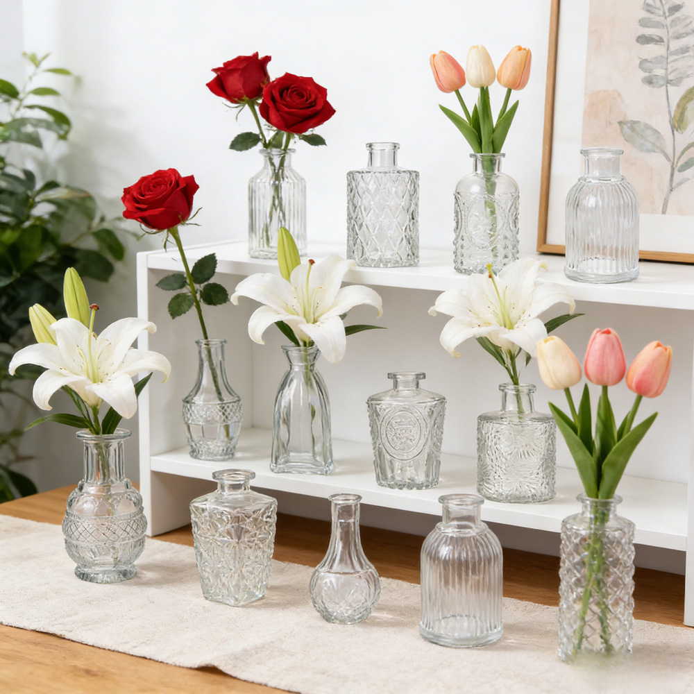Living and Home 16 Piece Clear Small Glass Bud Vase Set Image 2