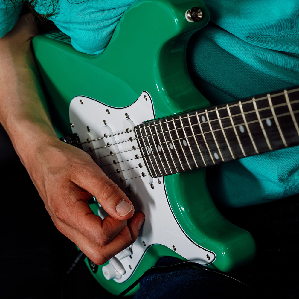 3rd Avenue Green Full Size Electric Guitar Set Image 3