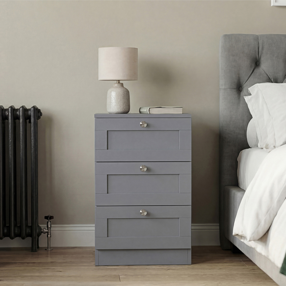 VIDA DESIGNS Altino 3 Drawer Grey Shaker-Style Bedside Chest Image 4