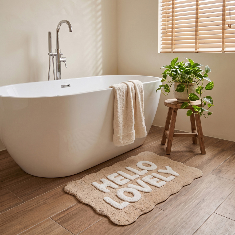 Allure Bath Fashions Hello Lovely Slogan Scalloped Non-Slip Bath Mat 50 x 80cm Image 2