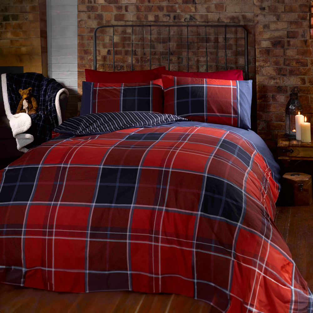 Rapport Home Argyle King Size Red Duvet Set Image 1