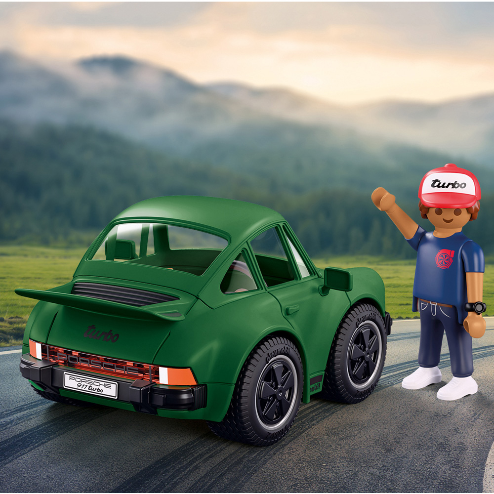 Playmobil x Porsche 911 Turbo Playset Image 5