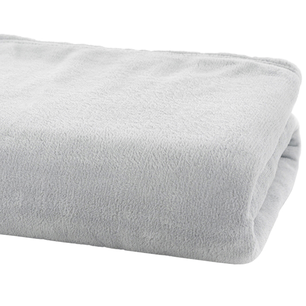 Deyongs Silver Snuggle Touch Throw 140 x 180cm Image 3
