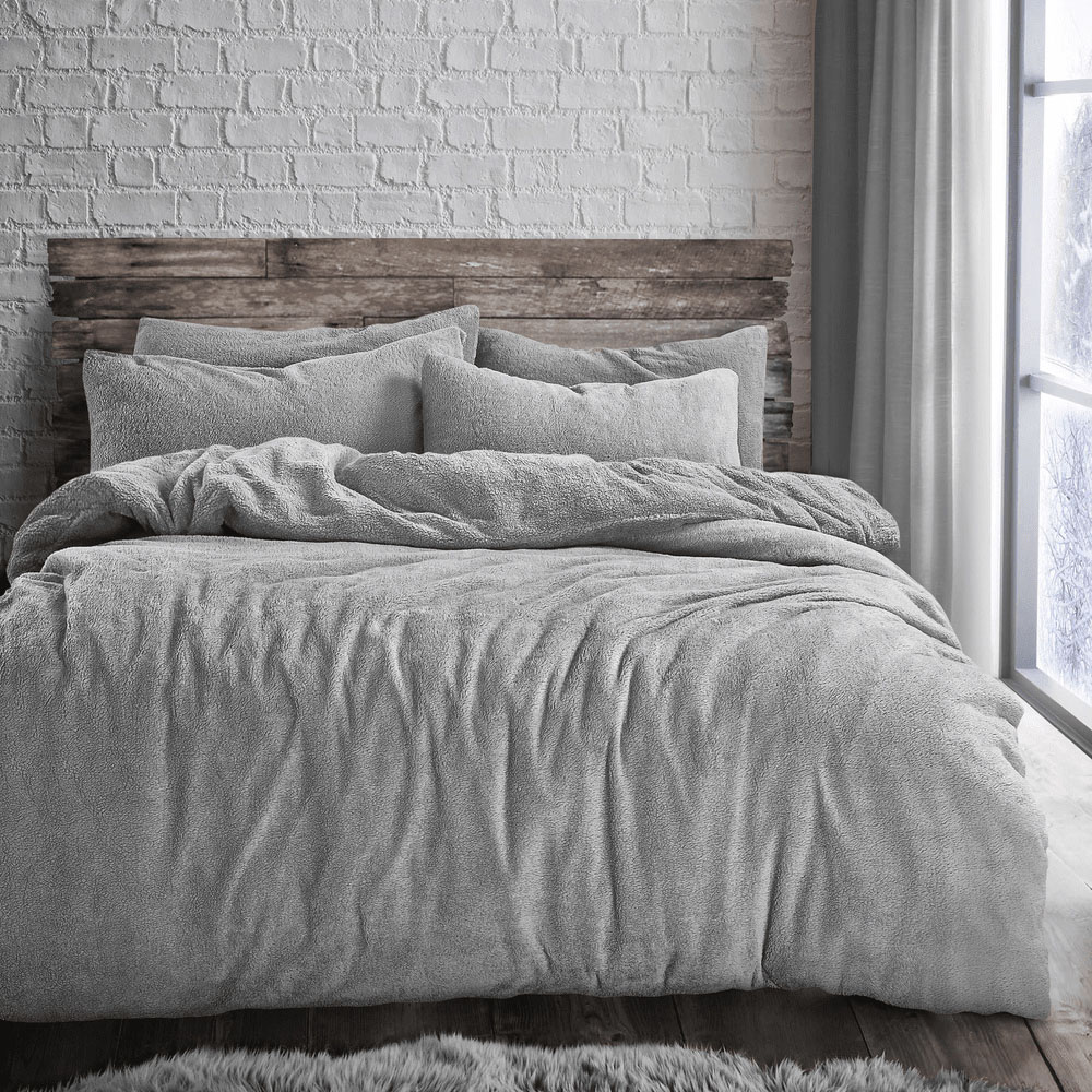 Velosso King Size Ash Grey Teddy Fleece Duvet Set Image 1