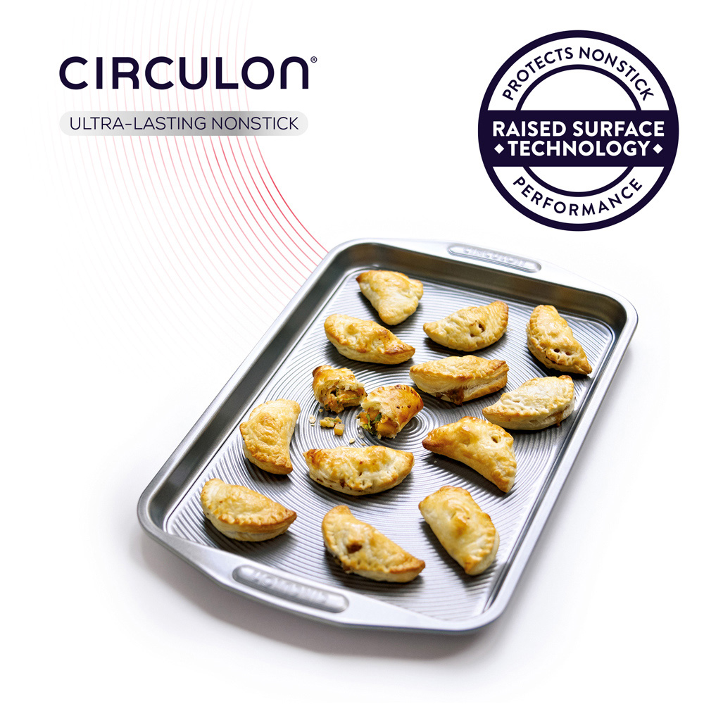Circulon Momentum Nonstick Steel Bakeware Set of 3 with 12 Cup Muffin Tin Image 5